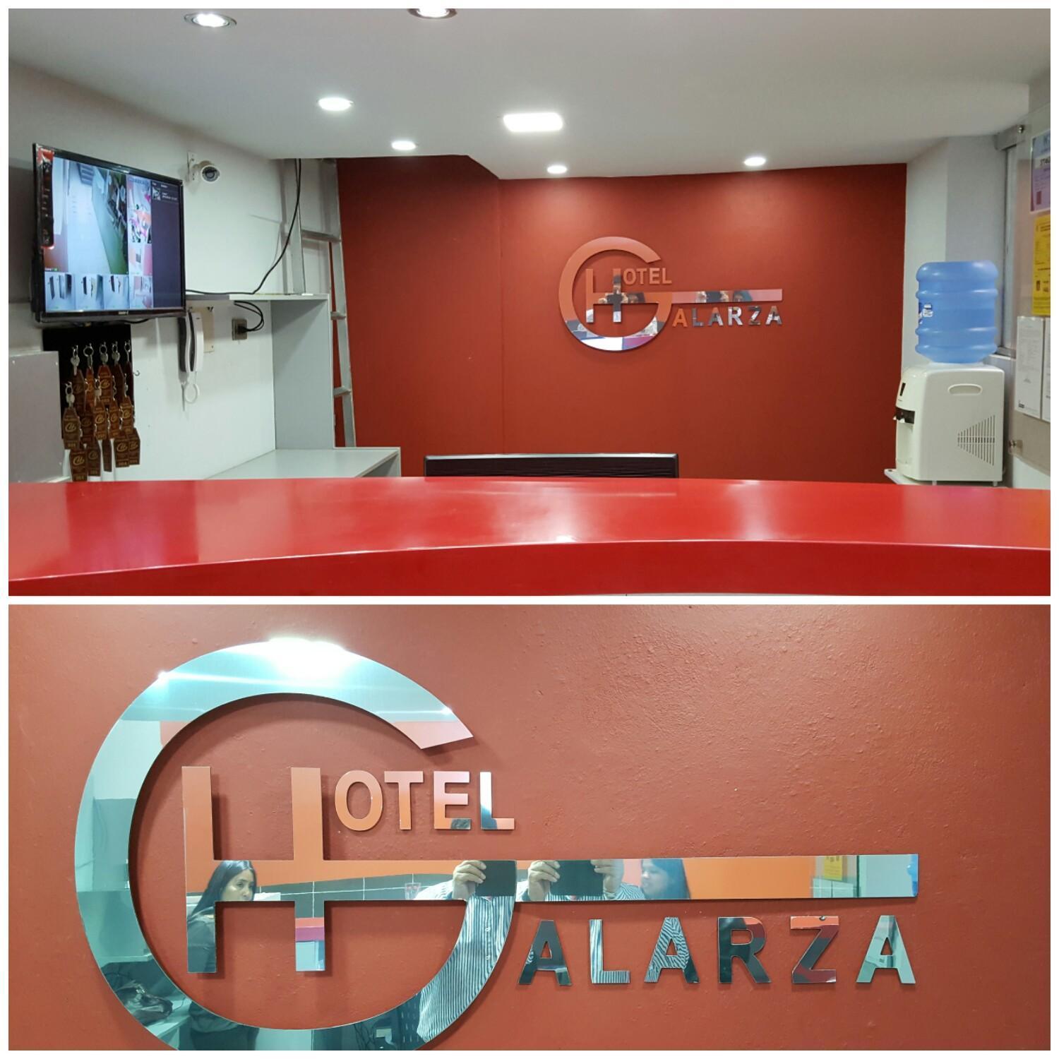 Hotel Galarza โกชาบัมบา ภายนอก รูปภาพ