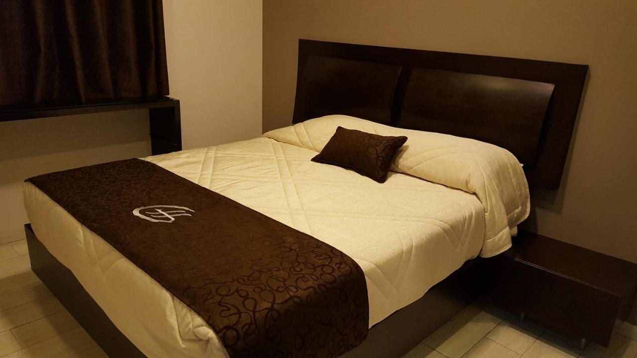 Hotel Galarza โกชาบัมบา ภายนอก รูปภาพ