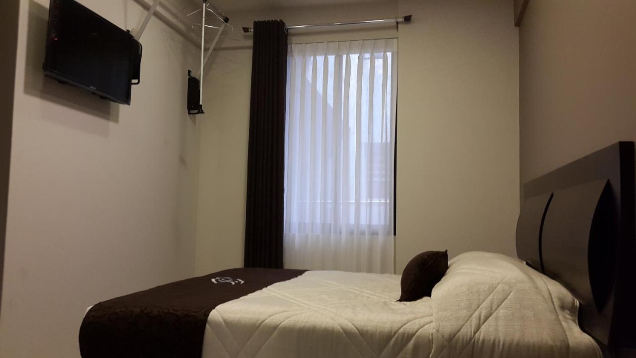 Hotel Galarza โกชาบัมบา ภายนอก รูปภาพ